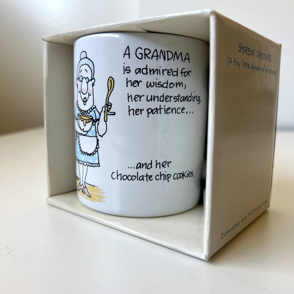 Hallmark Shoebox Greetings Grandma Cookies Mug NOS Gift Box Made in Thailand